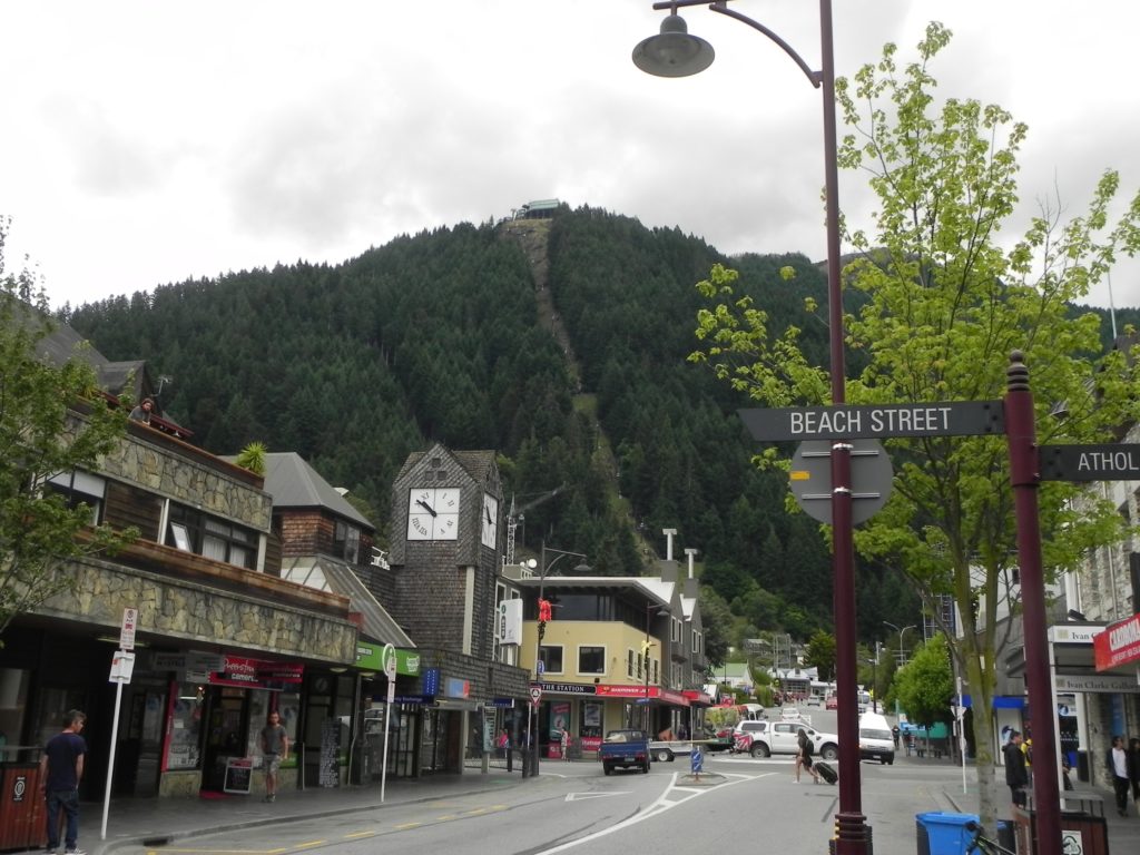 Queenstown city