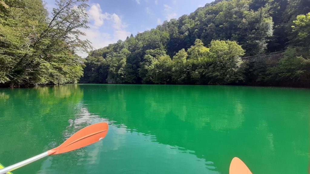 kayaking_calm_soča_river